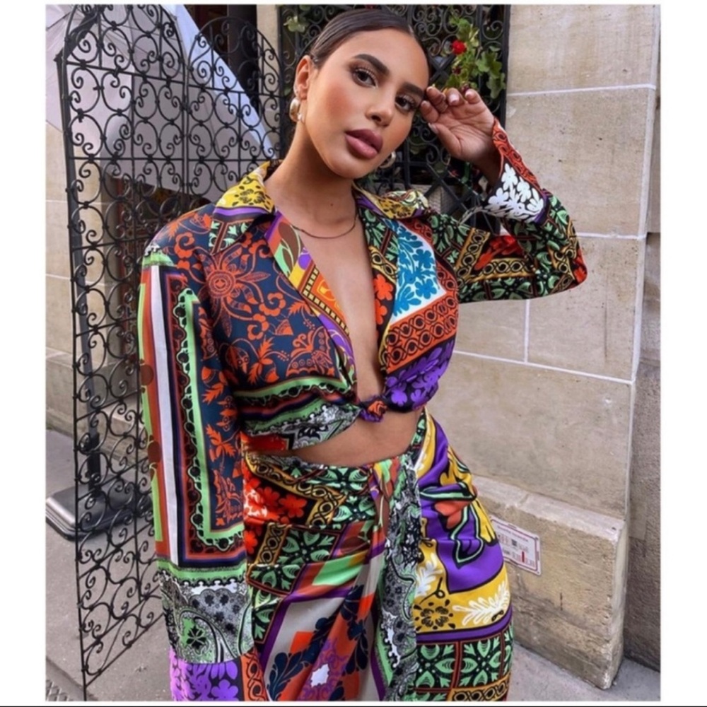 Zara Multicolor Patchwork Print Tie-Front Crop Top Long Sleeve